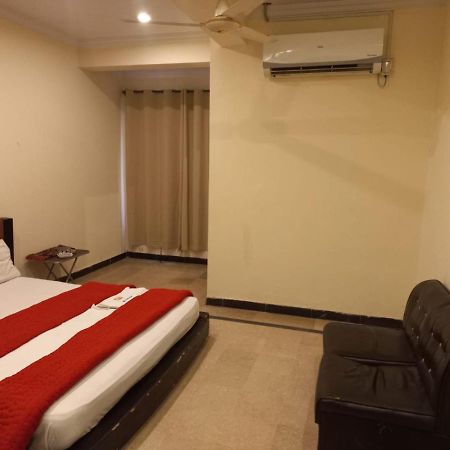 Hotel Tulip Inn Rawalpindi Exterior photo