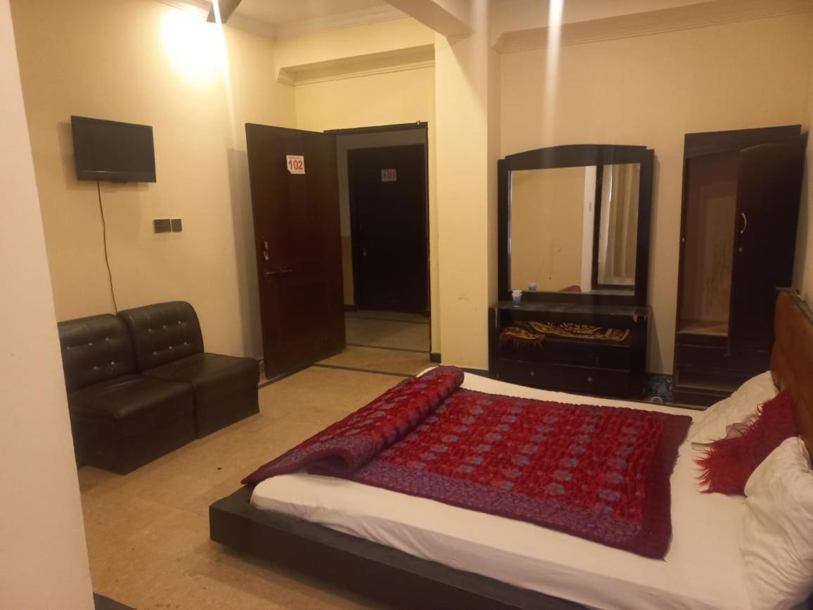 Hotel Tulip Inn Rawalpindi Exterior photo
