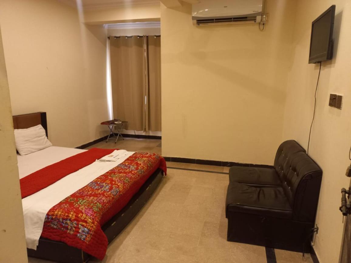 Hotel Tulip Inn Rawalpindi Exterior photo
